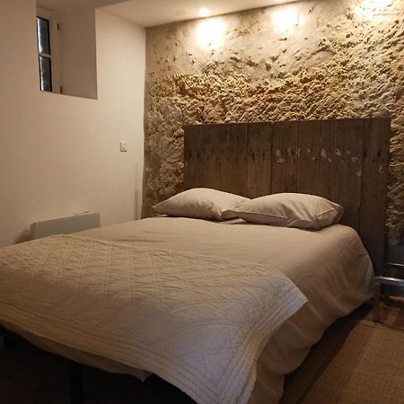 Gite Atypique Au Coeur Du Village - Beauval 5 Min Châteauvieux Exteriör bild